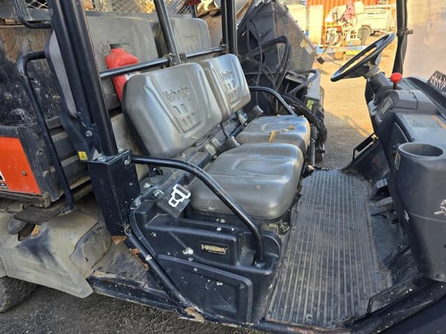 Image of Kubota RTV-X1140 equipment image 3