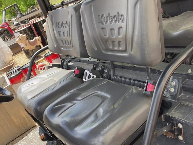 Image of Kubota RTV-X1140 equipment image 2