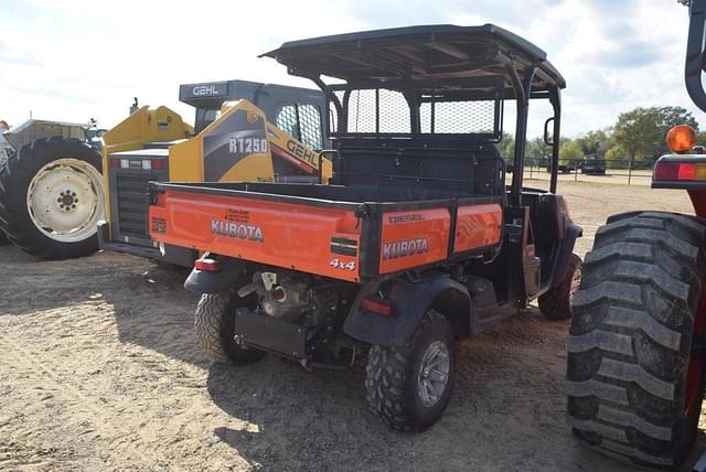 Image of Kubota RTV-X1140 equipment image 2