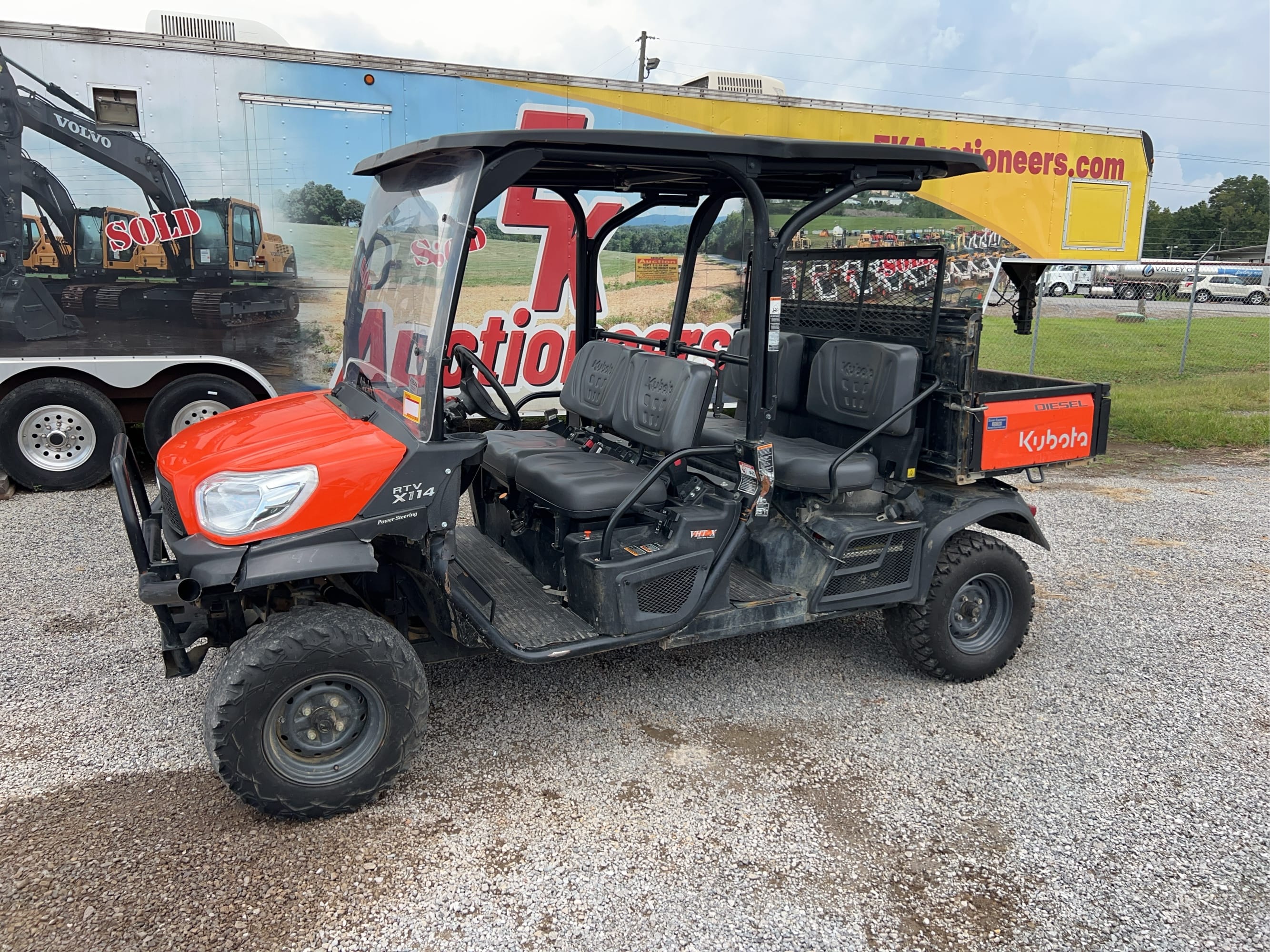 Kubota RTV-X1140 Equipment Image0