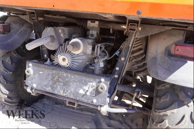 Image of Kubota RTV-X900 equipment image 4