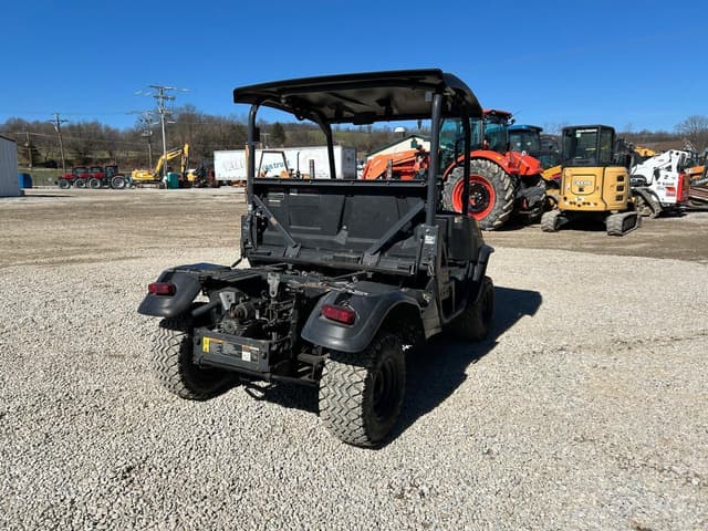 Image of Kubota RTV-X900 equipment image 3