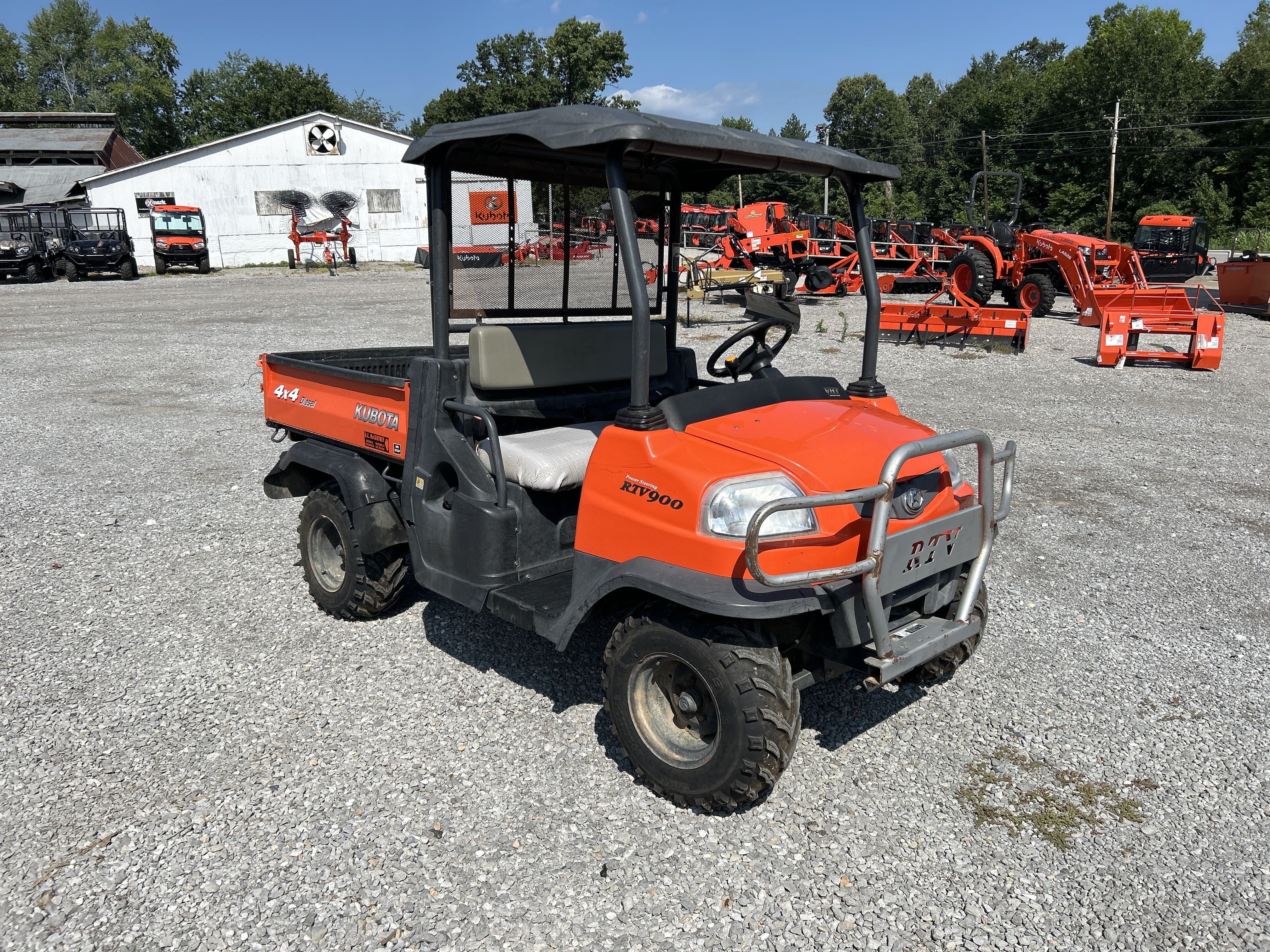 Kubota RTV-X900 Equipment Image0