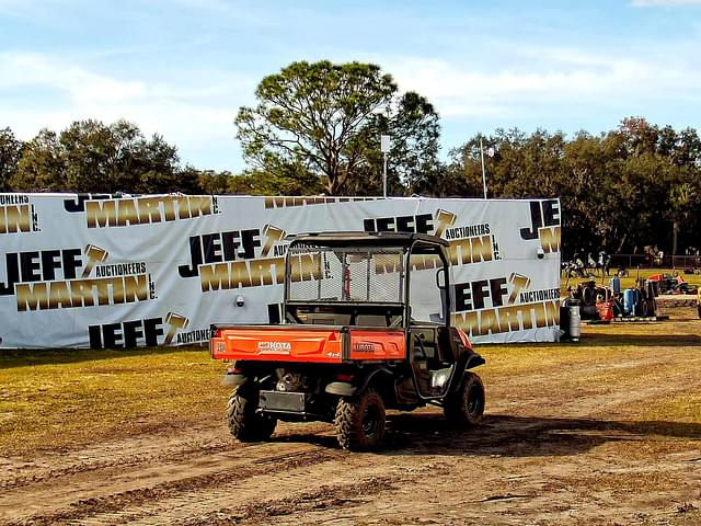 Image of Kubota RTV-X900 equipment image 4