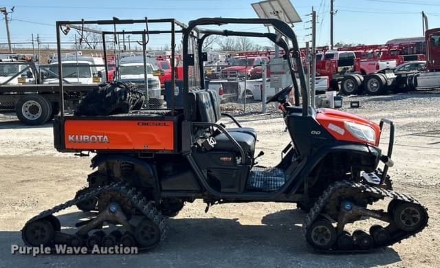 Image of Kubota RTV-X900 equipment image 3