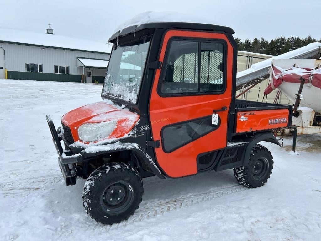 Kubota RTV-X900 Equipment Image0