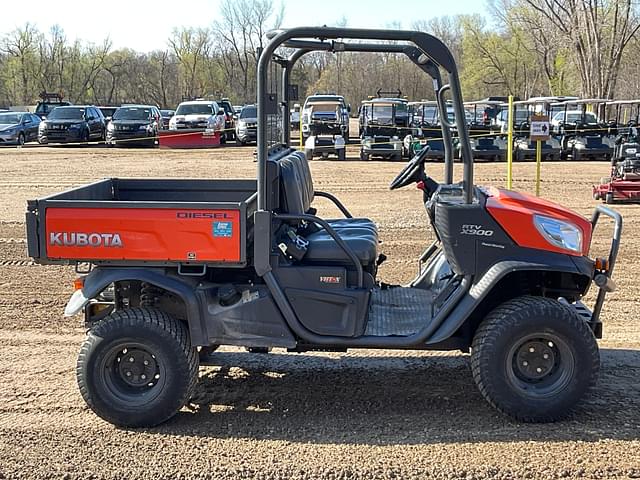 Image of Kubota RTV-X900 equipment image 3
