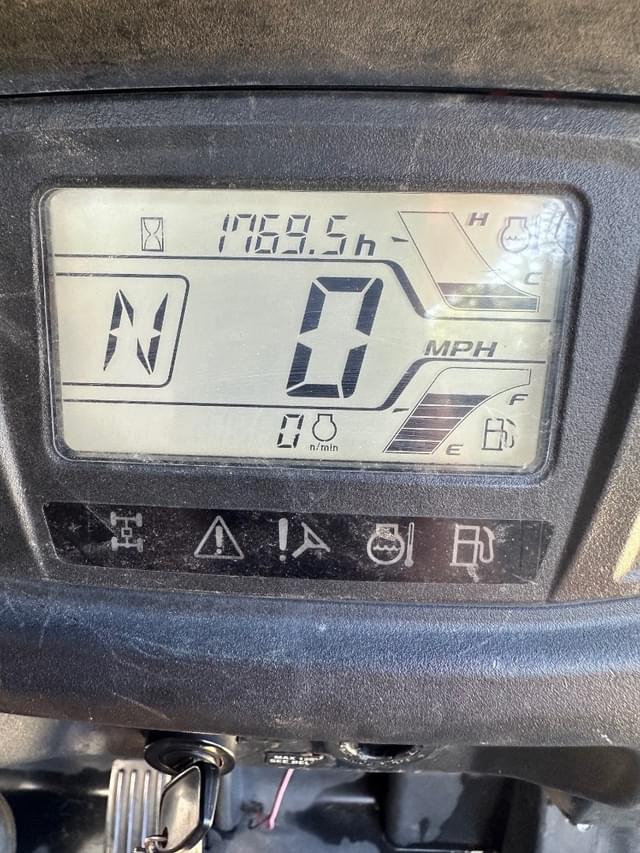 Image of Kubota RTV-XG850 equipment image 4