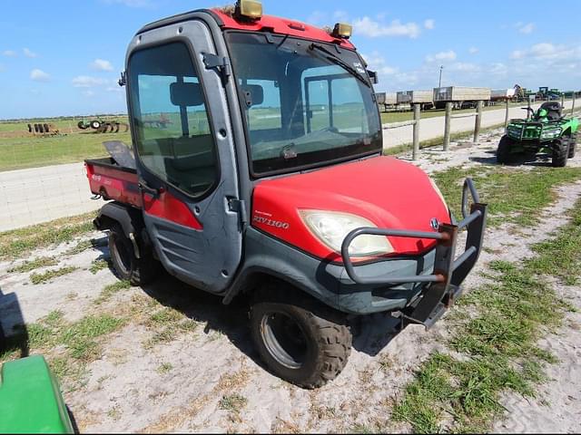 Image of Kubota RTV1100 equipment image 2