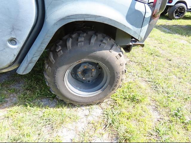 Image of Kubota RTV1100 equipment image 4