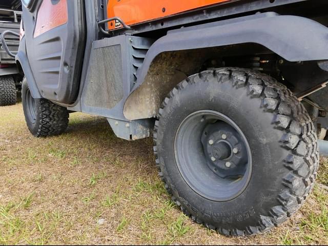 Image of Kubota RTV1100 equipment image 4