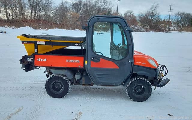 Image of Kubota RTV-1100 equipment image 4