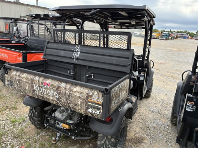 Image of Kubota RTV1140 equipment image 2