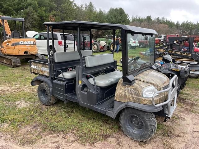 Image of Kubota RTV1140CPX equipment image 2