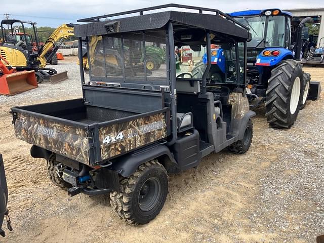 Image of Kubota RTV1140CPX equipment image 2