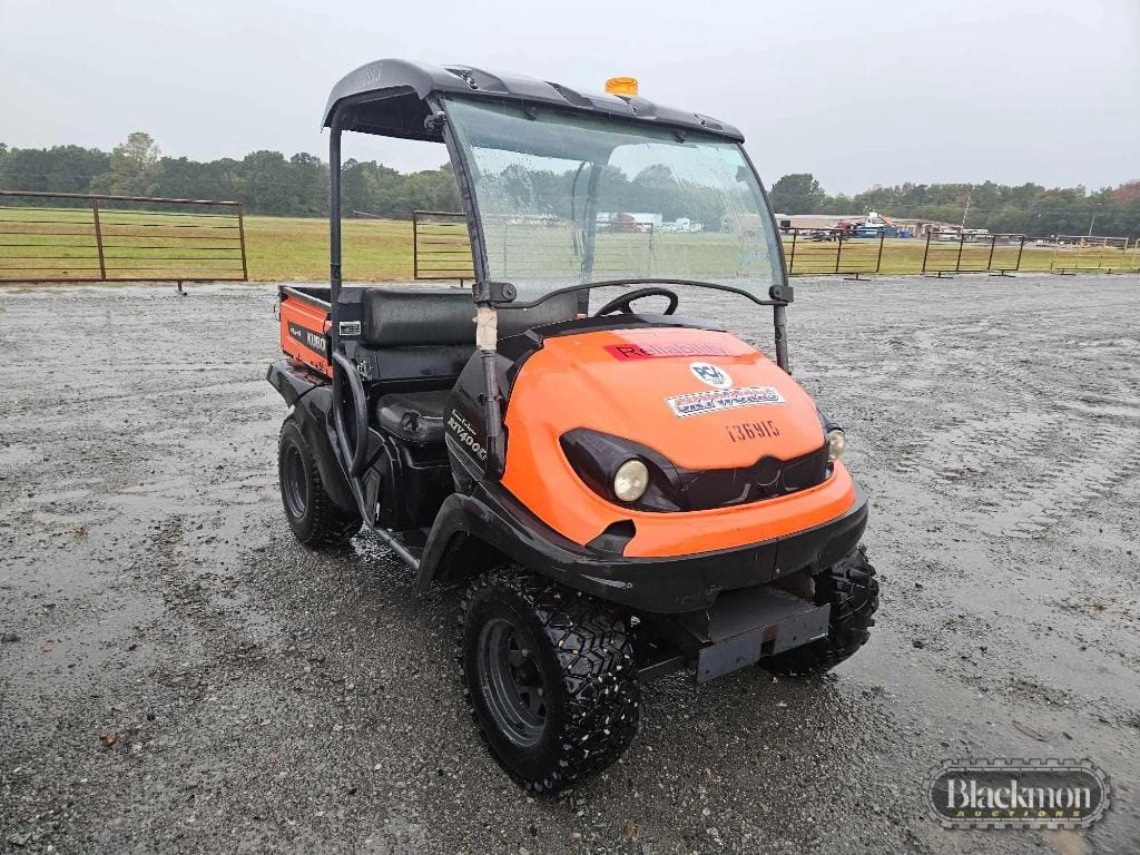 Kubota RTV400 Equipment Image0