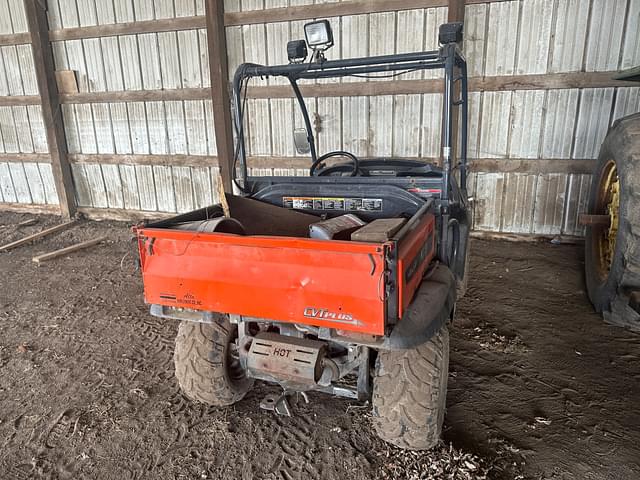 Image of Kubota RTV400 equipment image 2