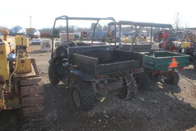 Image of Kubota RTV400 equipment image 2