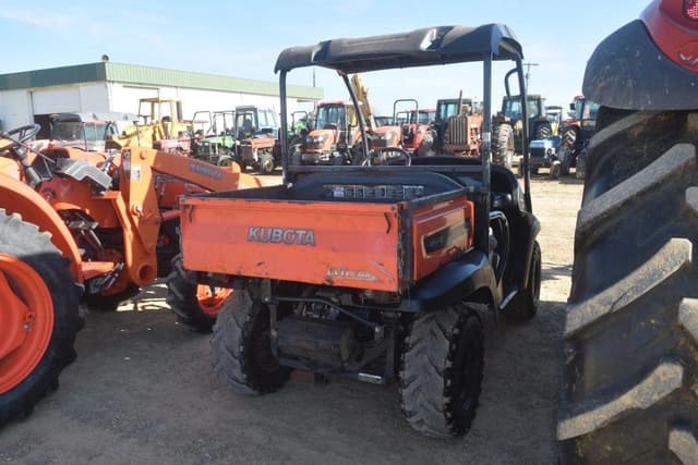 Image of Kubota RTV400 equipment image 2