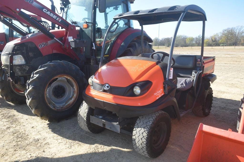 Kubota RTV400 Equipment Image0