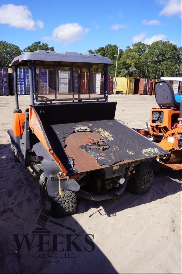 Image of Kubota RTV900 equipment image 3