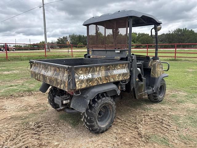 Image of Kubota RTV900 equipment image 4