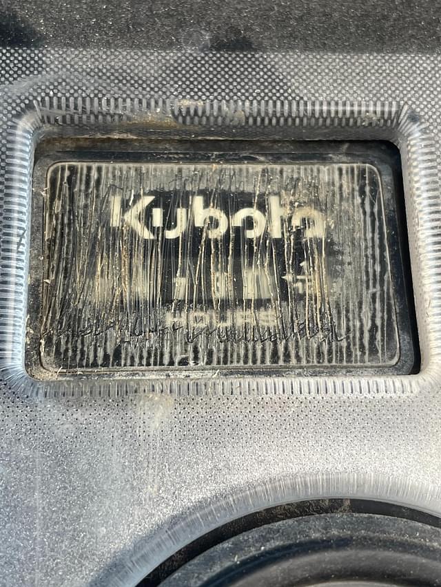 Image of Kubota RTV900 equipment image 4