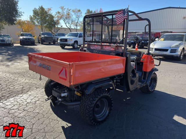 Image of Kubota RTV900 equipment image 4