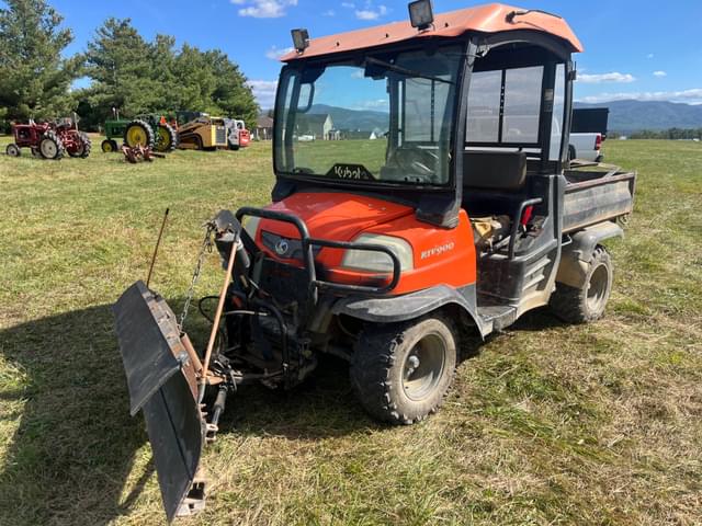 Image of Kubota RTV900 equipment image 1
