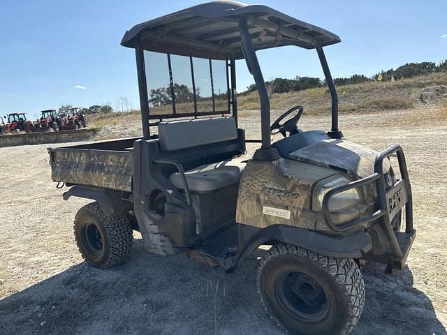 Image of Kubota RTV900 equipment image 3