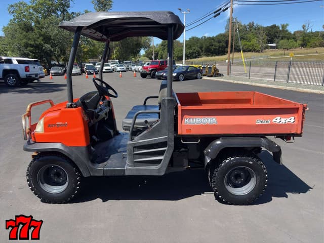 Image of Kubota RTV900 equipment image 2