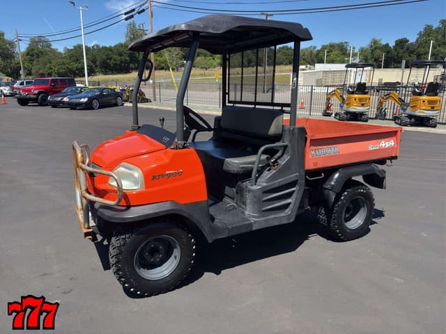 Image of Kubota RTV900 equipment image 1