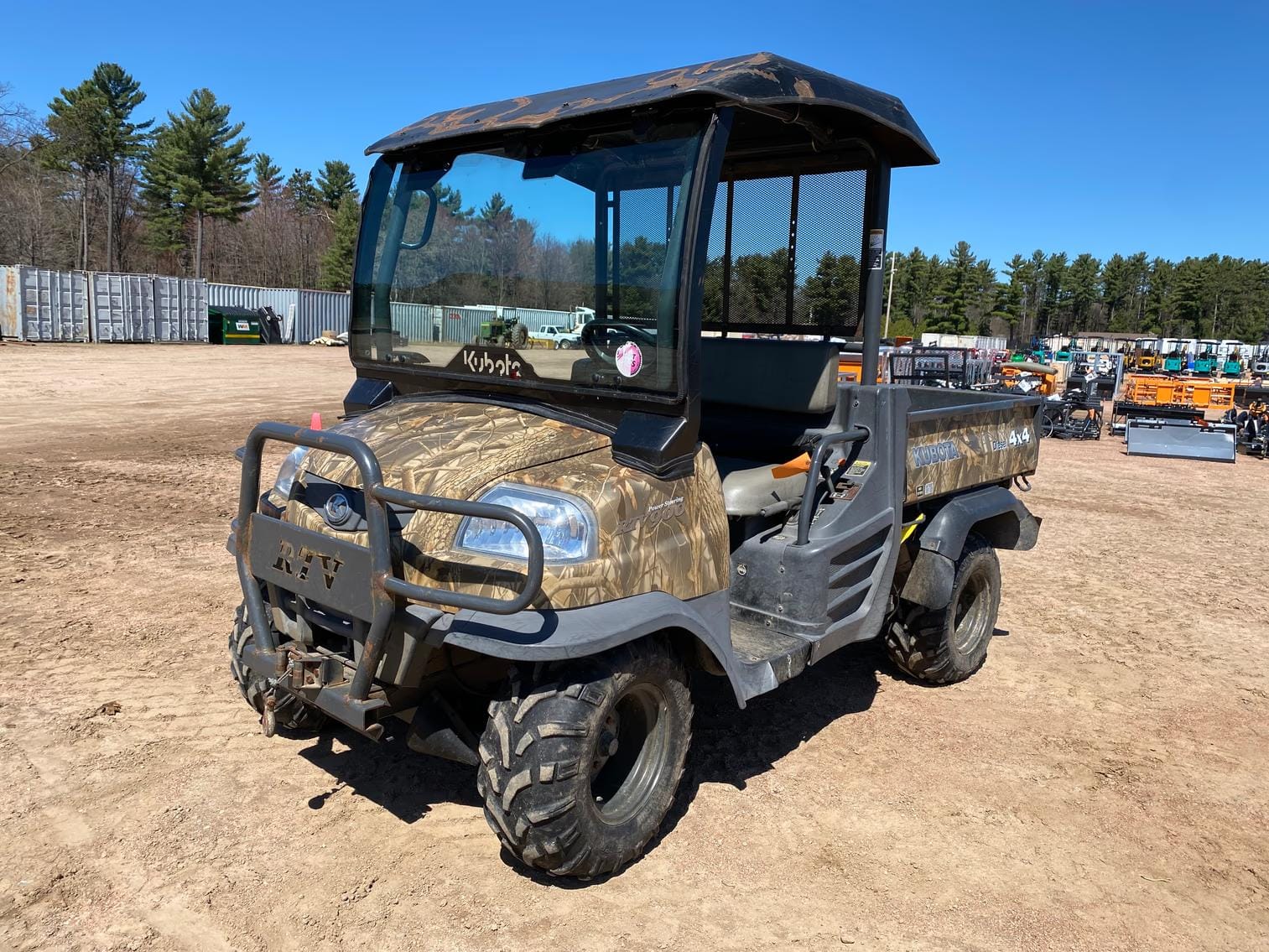 Kubota RTV900 Equipment Image0