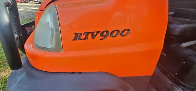 Image of Kubota RTV900 equipment image 2