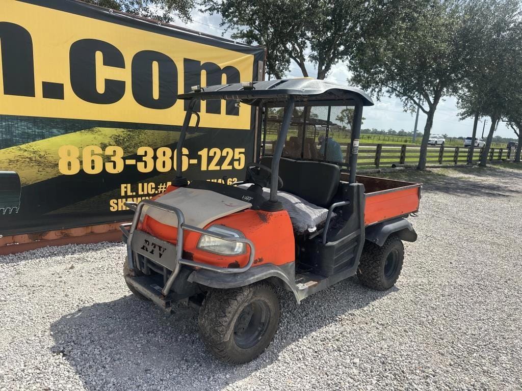Kubota RTV900 Equipment Image0