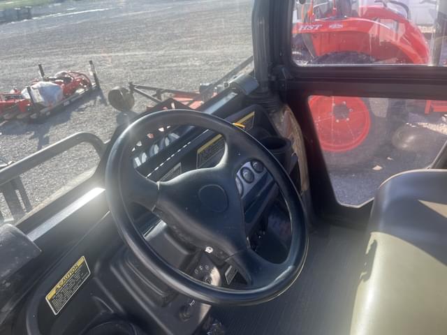 Image of Kubota RTV900 equipment image 4