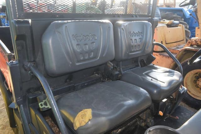 Image of Kubota RTV900 equipment image 4