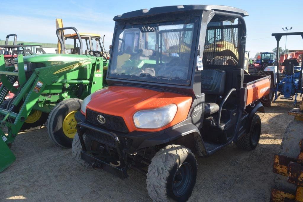 Kubota RTV900 Equipment Image0