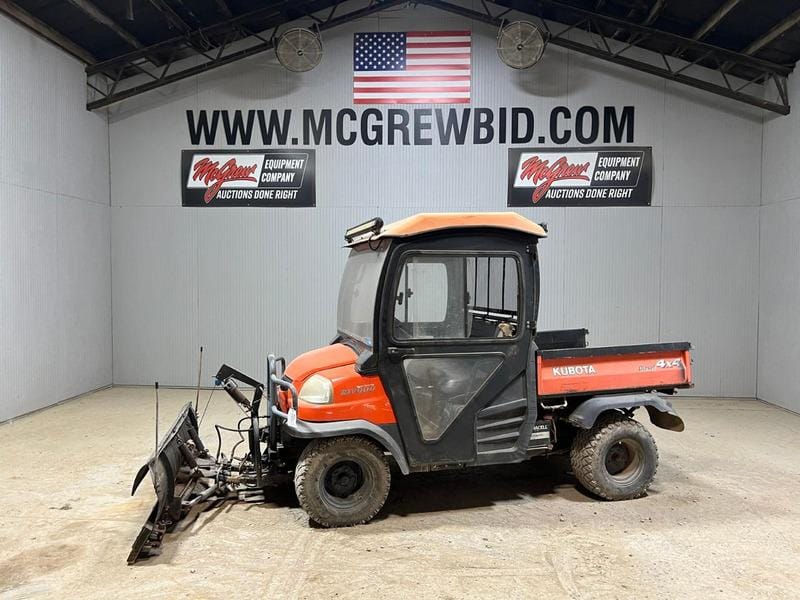 Kubota RTV900 Equipment Image0