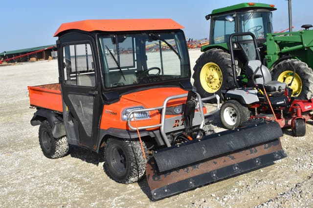 Image of Kubota RTV900 equipment image 2