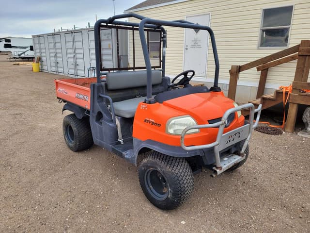Image of Kubota RTV900 equipment image 1