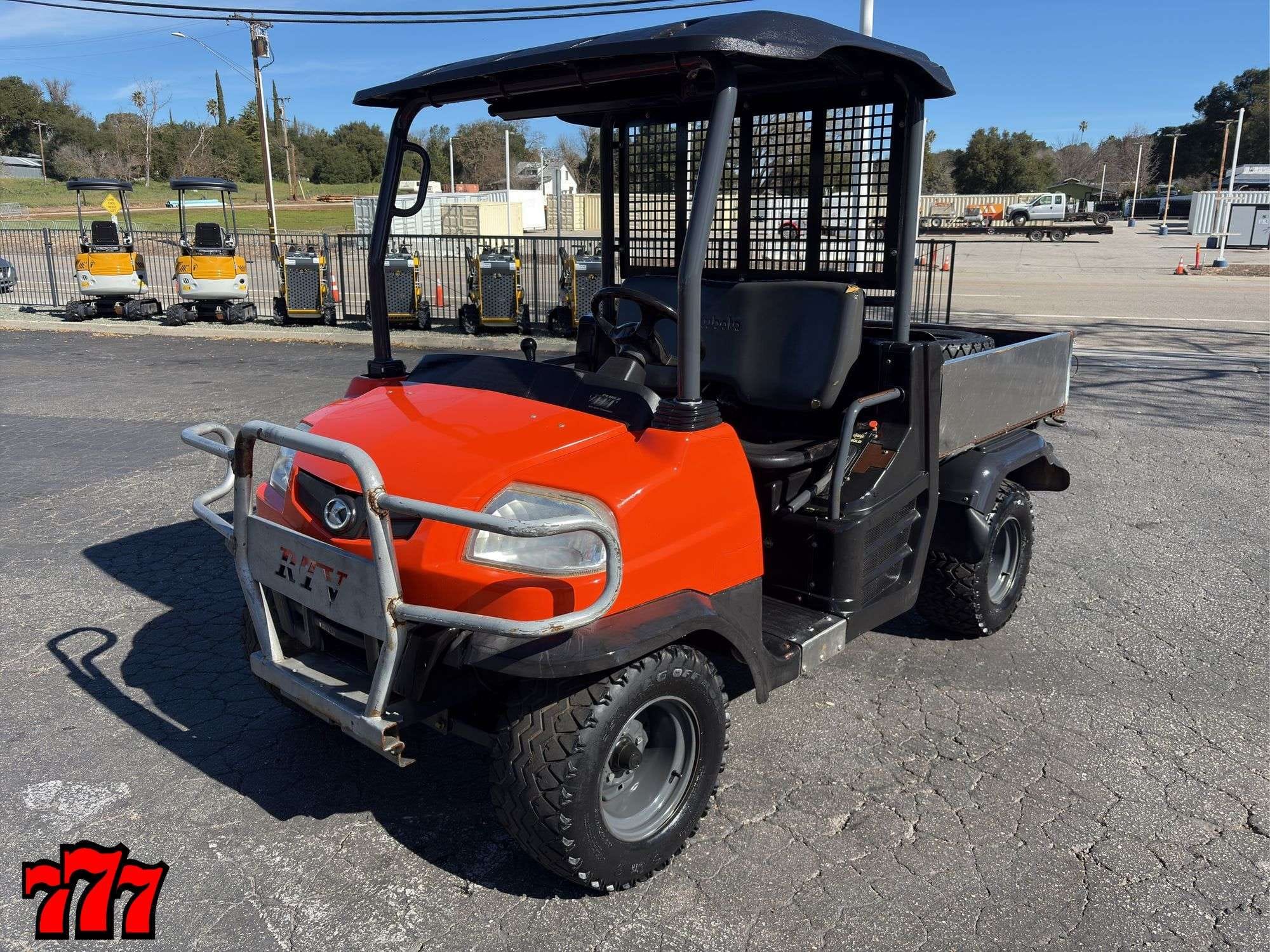 Kubota RTV900XT Equipment Image0