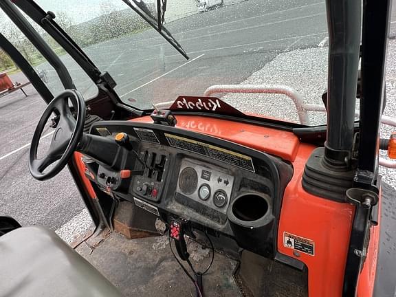 Image of Kubota RTV900 equipment image 3