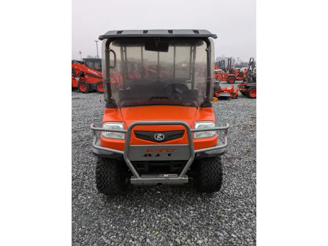Image of Kubota RTV900XTW equipment image 2