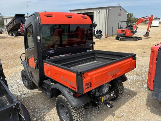 Image of Kubota RTV-X1100C equipment image 3