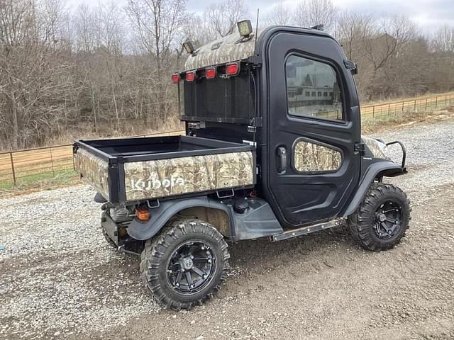 Image of Kubota RTV-X1100C equipment image 2