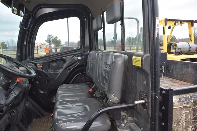 Image of Kubota RTV-X1100C equipment image 4