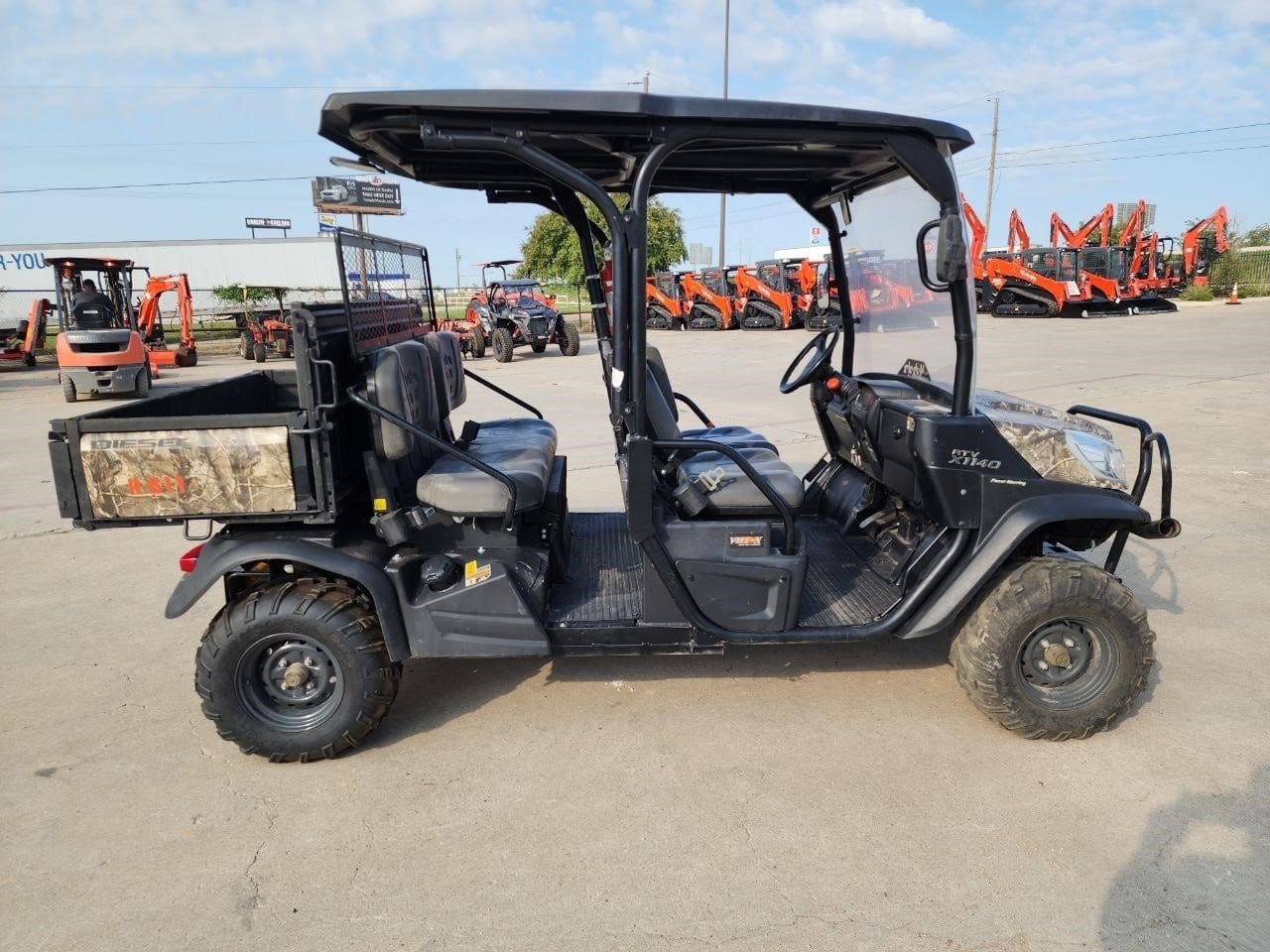 2022 Kubota RTV-X1100 Equipment Image0