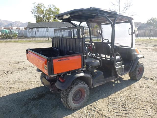 Image of Kubota RTV-X1140 equipment image 2