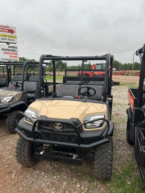 Kubota RTV-X Crew Equipment Image0